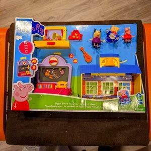 Peppa pig playgroup play set